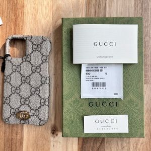 Gucci phone case for iPhone 12 mini. Original and authentic. proof of purchase.